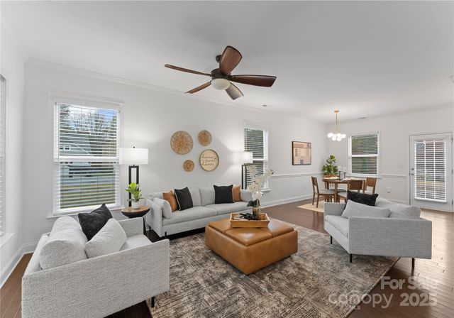 4402 Garris Road, Charlotte, NC 28209