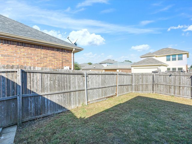 9113 Sundance Trail, Cross Roads, TX 76227