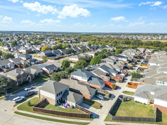 9113 Sundance Trail, Cross Roads, TX 76227