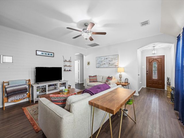 9113 Sundance Trail, Cross Roads, TX 76227