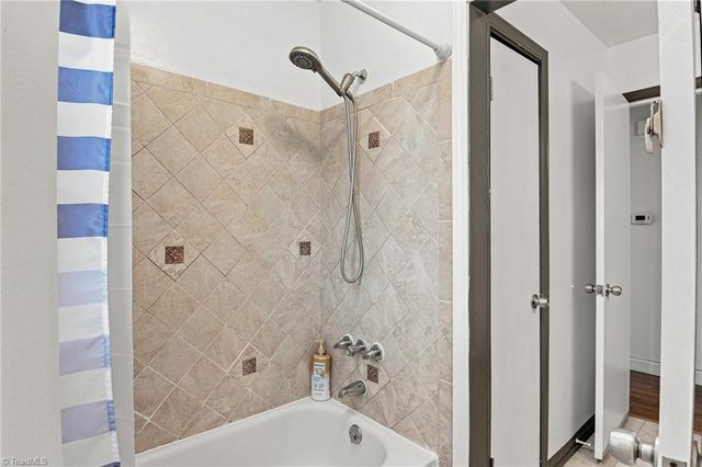 203 Capistrano Drive, Winston-salem, NC 27103