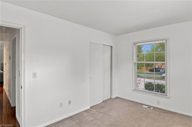 203 Capistrano Drive, Winston-salem, NC 27103