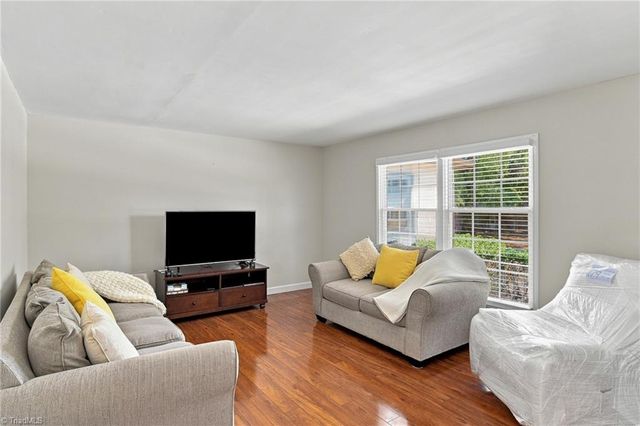 203 Capistrano Drive, Winston-salem, NC 27103