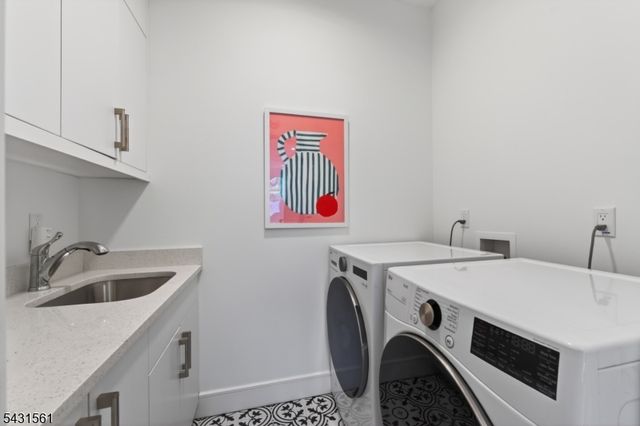 175 N Passaic Ave, Chatham Boro, NJ 07928