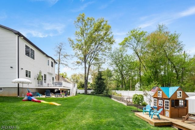 175 N Passaic Ave, Chatham Boro, NJ 07928