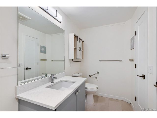 7357 Grandview Ave 203, Arvada, CO 80002