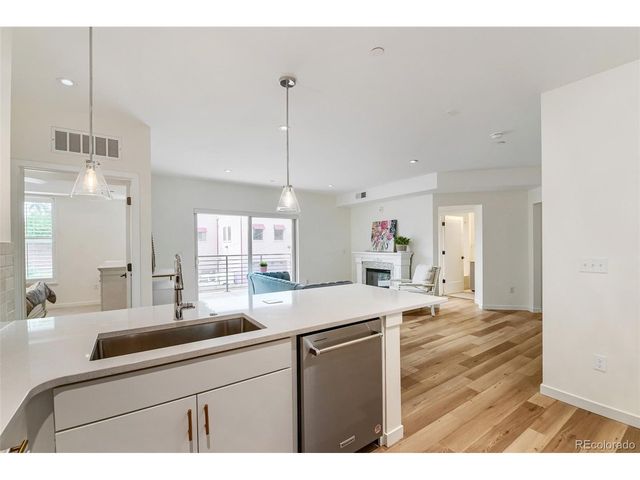 7357 Grandview Ave 203, Arvada, CO 80002