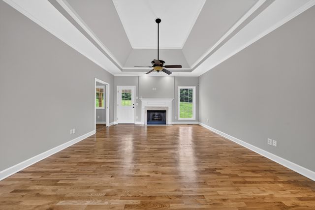 2011 Bryans Park Ct, Springfield, TN 37172