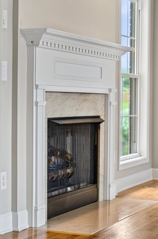 2011 Bryans Park Ct, Springfield, TN 37172
