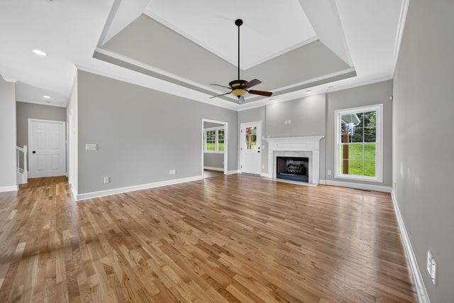 2011 Bryans Park Ct, Springfield, TN 37172