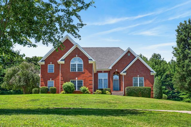 2011 Bryans Park Ct, Springfield, TN 37172