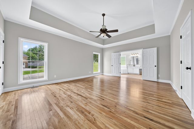 2011 Bryans Park Ct, Springfield, TN 37172