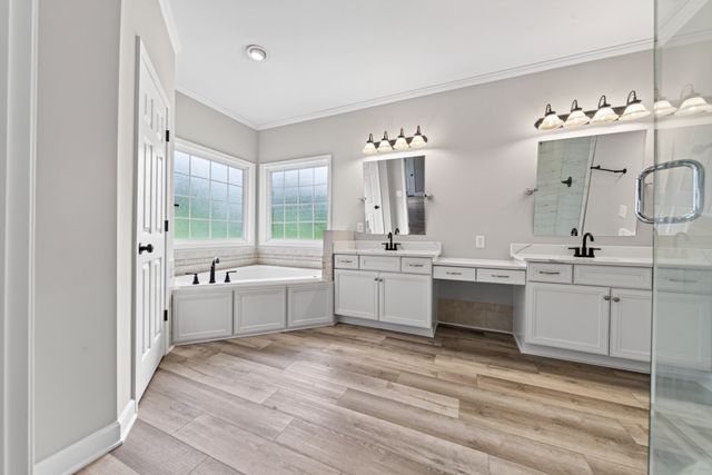 2011 Bryans Park Ct, Springfield, TN 37172