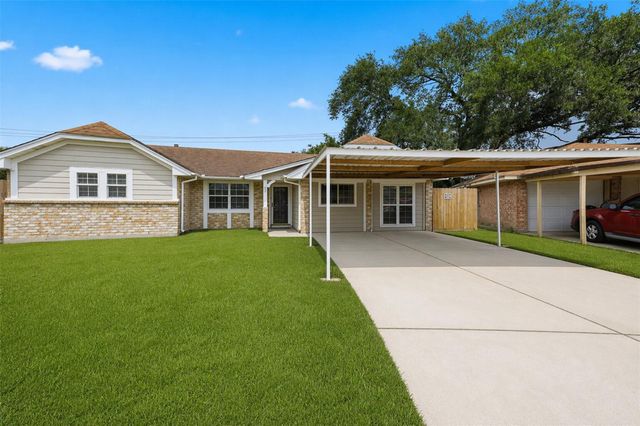 8619 Ardley Circle, Houston, TX 77088