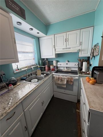 4703 HOWARD STREET, Sebring, FL 33870