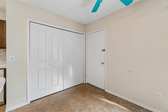 1624 NE 4th Street, Moore, OK 73160