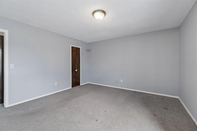 1624 NE 4th Street, Moore, OK 73160