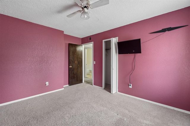 1624 NE 4th Street, Moore, OK 73160