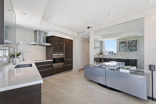 1445 16th St 1101, Miami Beach, FL 33139