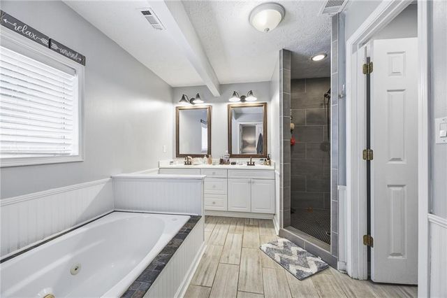 515 Creek View Place, Mcdonough, GA 30252