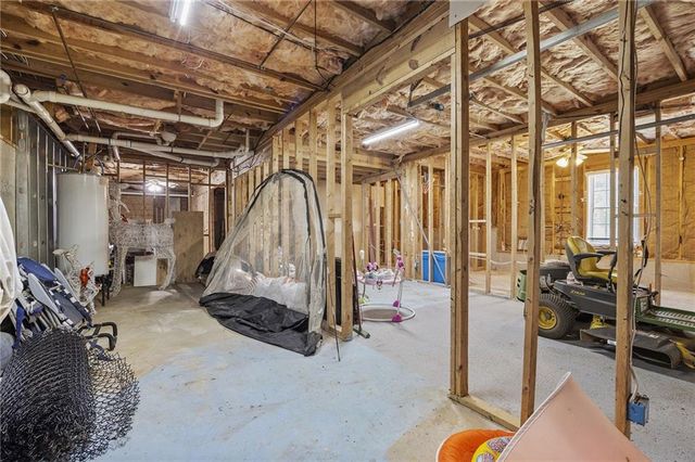 515 Creek View Place, Mcdonough, GA 30252