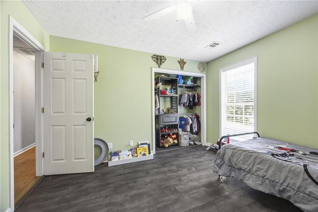 515 Creek View Place, Mcdonough, GA 30252