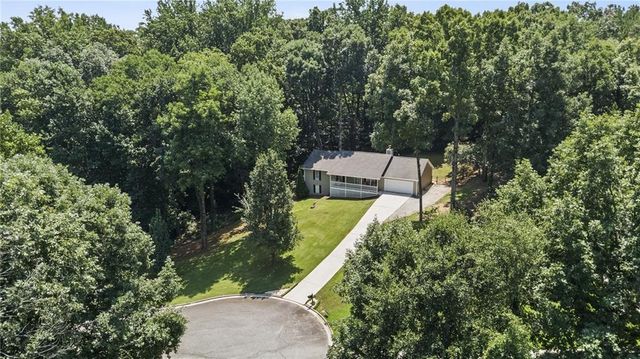 515 Creek View Place, Mcdonough, GA 30252