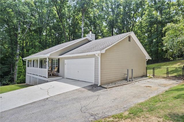 515 Creek View Place, Mcdonough, GA 30252