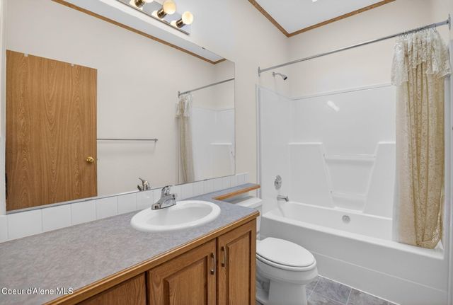 8473 W Rushmore ST, Rathdrum, ID 83858