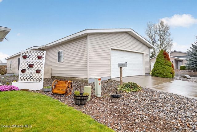 8473 W Rushmore ST, Rathdrum, ID 83858