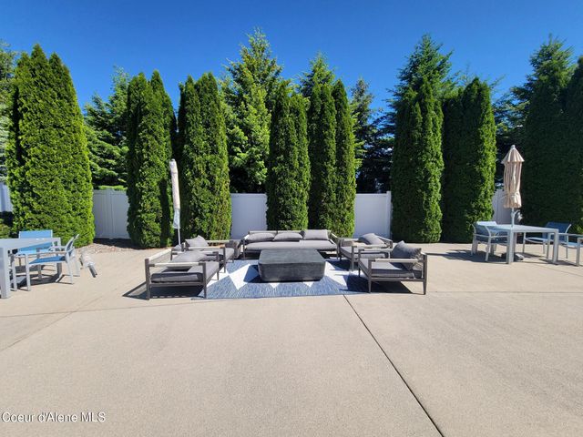 8473 W Rushmore ST, Rathdrum, ID 83858