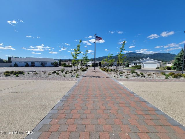 8473 W Rushmore ST, Rathdrum, ID 83858