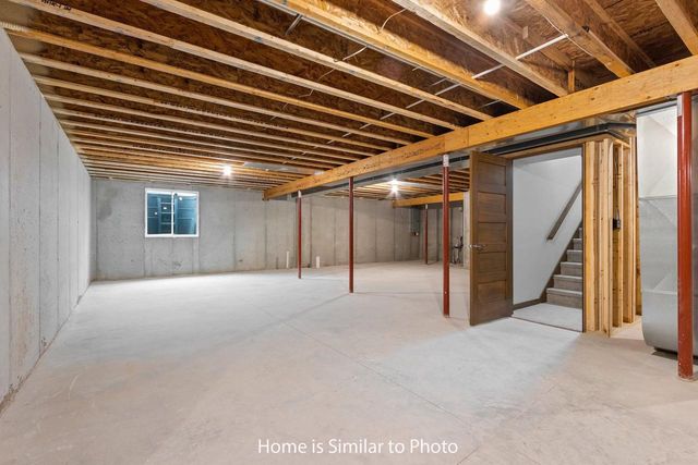 1711 BETTY JEAN LANE, Green Bay, WI 54313