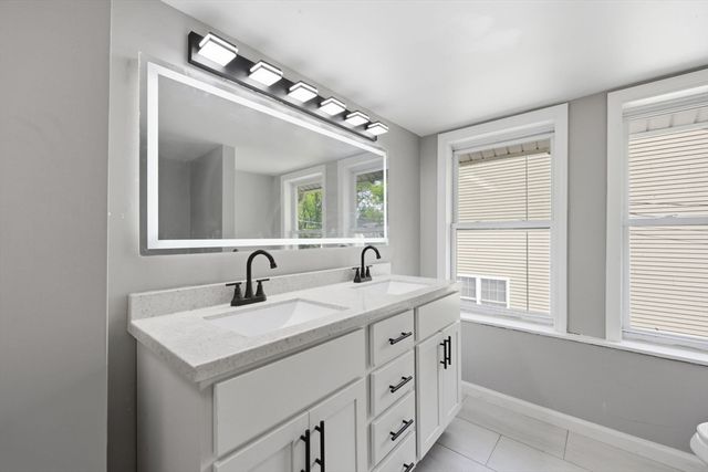 234 Draper St, Springfield, MA 01108