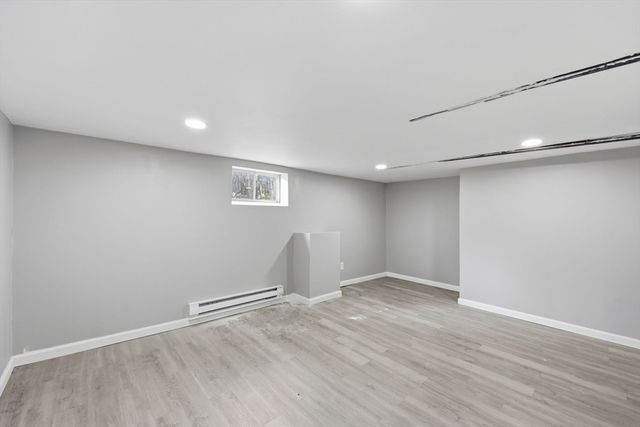 234 Draper St, Springfield, MA 01108