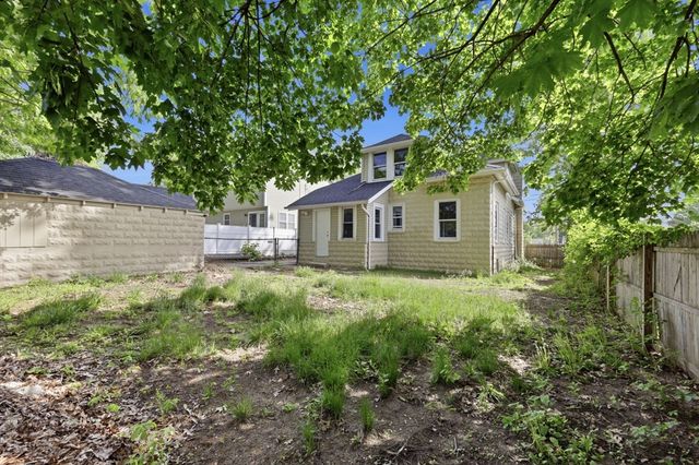234 Draper St, Springfield, MA 01108