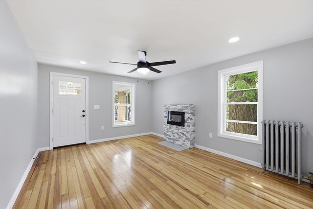 234 Draper St, Springfield, MA 01108