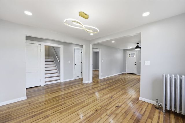 234 Draper St, Springfield, MA 01108