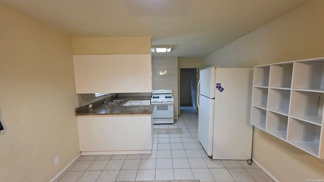 115 Wilmot, San Antonio, TX 78237