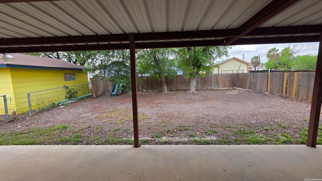 115 Wilmot, San Antonio, TX 78237