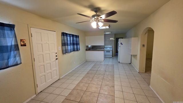 115 Wilmot, San Antonio, TX 78237