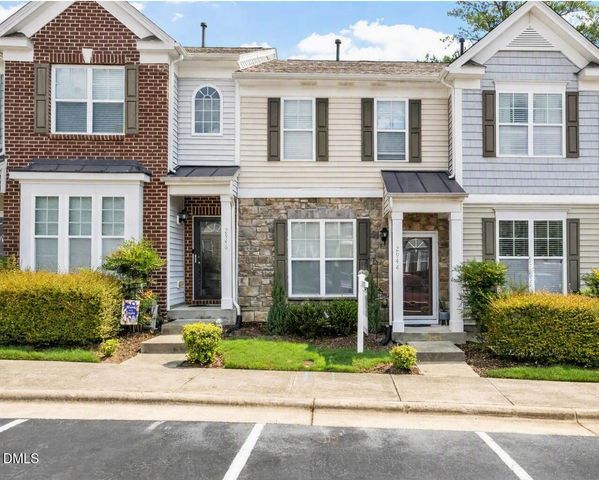 2944 Casona Way, Raleigh, NC 27616