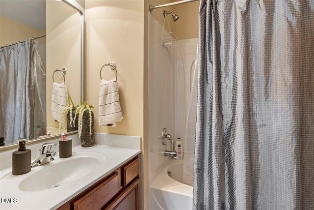 2944 Casona Way, Raleigh, NC 27616