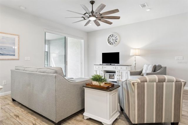 4317 CLOUD HOPPER WAY, Lutz, FL 33559