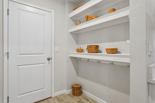 4317 CLOUD HOPPER WAY, Lutz, FL 33559