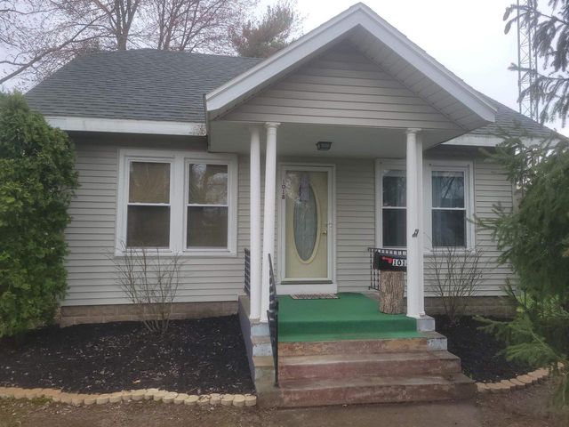 1018 Elm Street, Wisconsin Dells, WI 53965