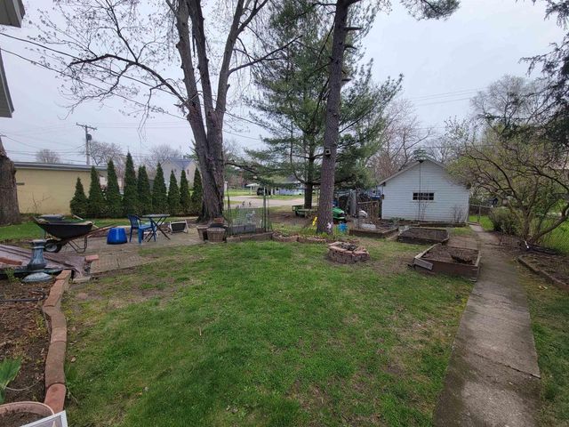 1018 Elm Street, Wisconsin Dells, WI 53965