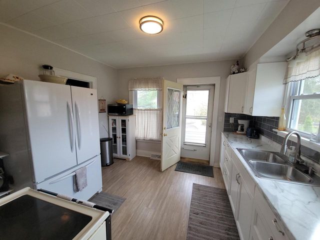 1018 Elm Street, Wisconsin Dells, WI 53965