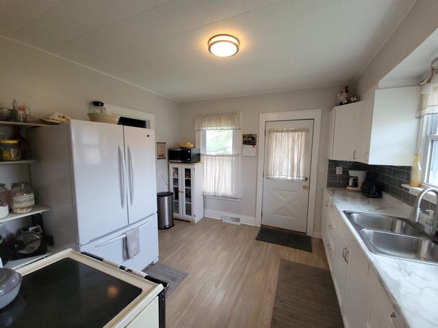 1018 Elm Street, Wisconsin Dells, WI 53965