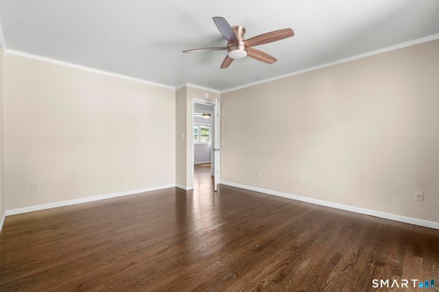 48 Prospect Avenue, East Lyme, CT 06357